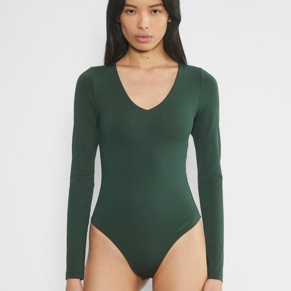 NWT Aritzia Contour Fixture Bodysuit - Scarab - Picture 3 of 8